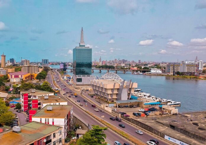 lagos_nupo-deyon-daniel-67ruAEYmp4c-unsplash - Copy